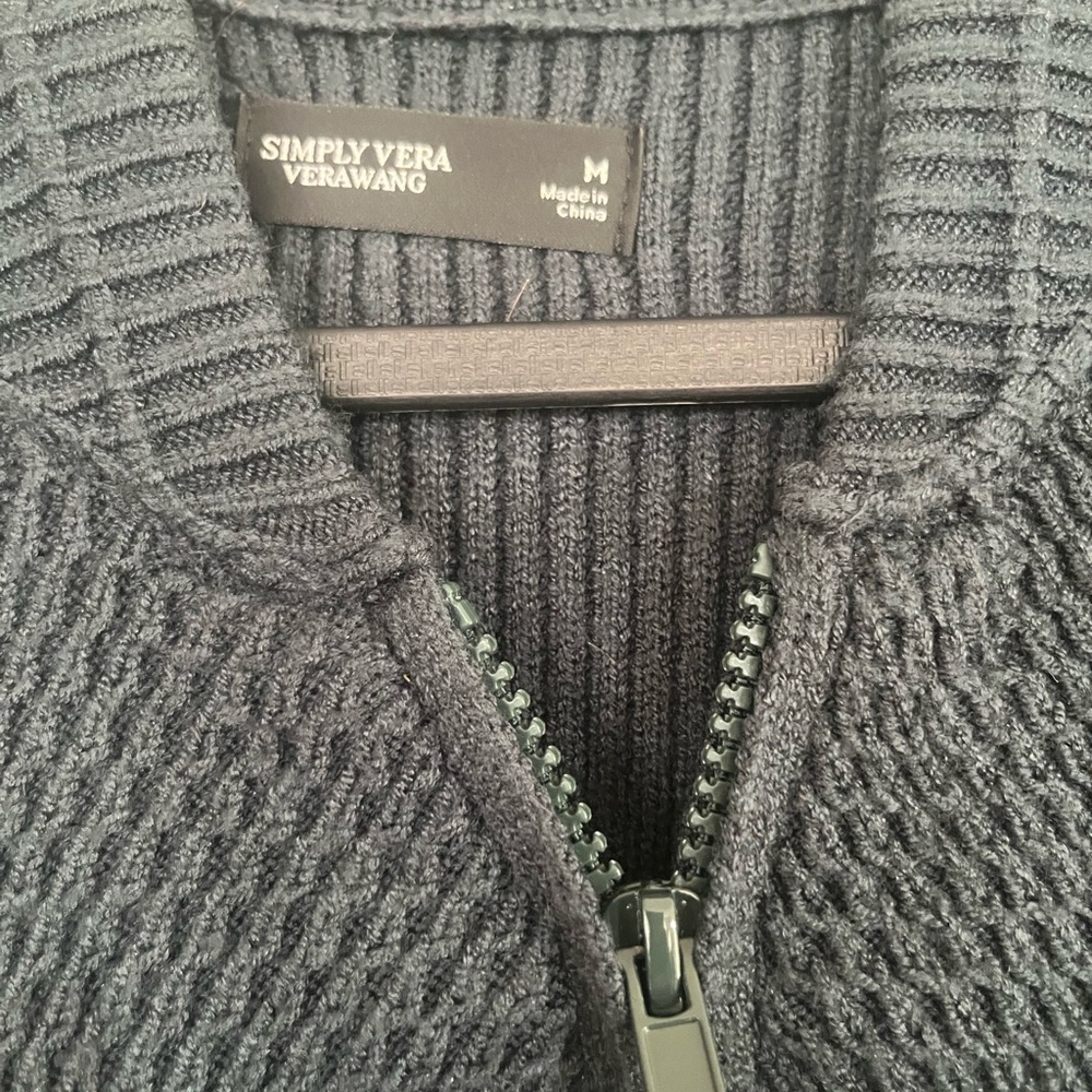 Simply Vera Vera Wang women’s green Zip-Up Sweater